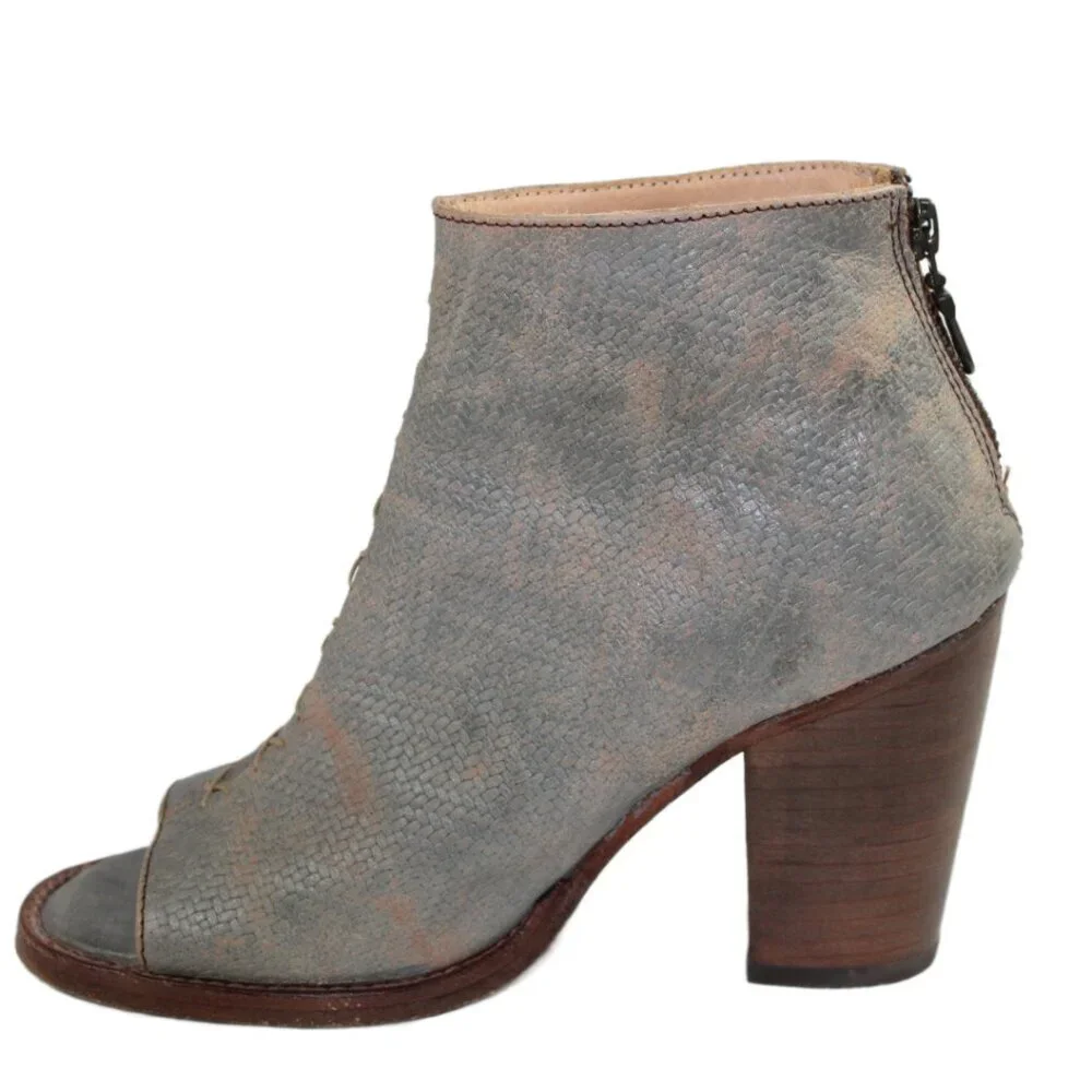 Bed Stu Onset Gray Washed Peep Toe Stacked Heel Bootie, 6.5